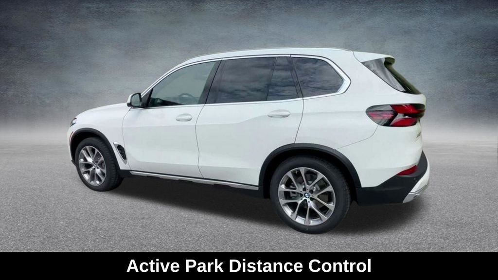 Used 2024 White BMW xDrive40i image 18