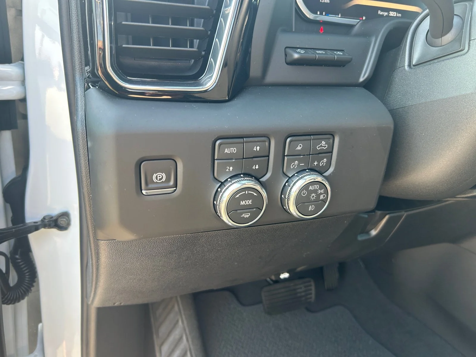 New 2026 Glacier White Tricoat GMC Denali image 16