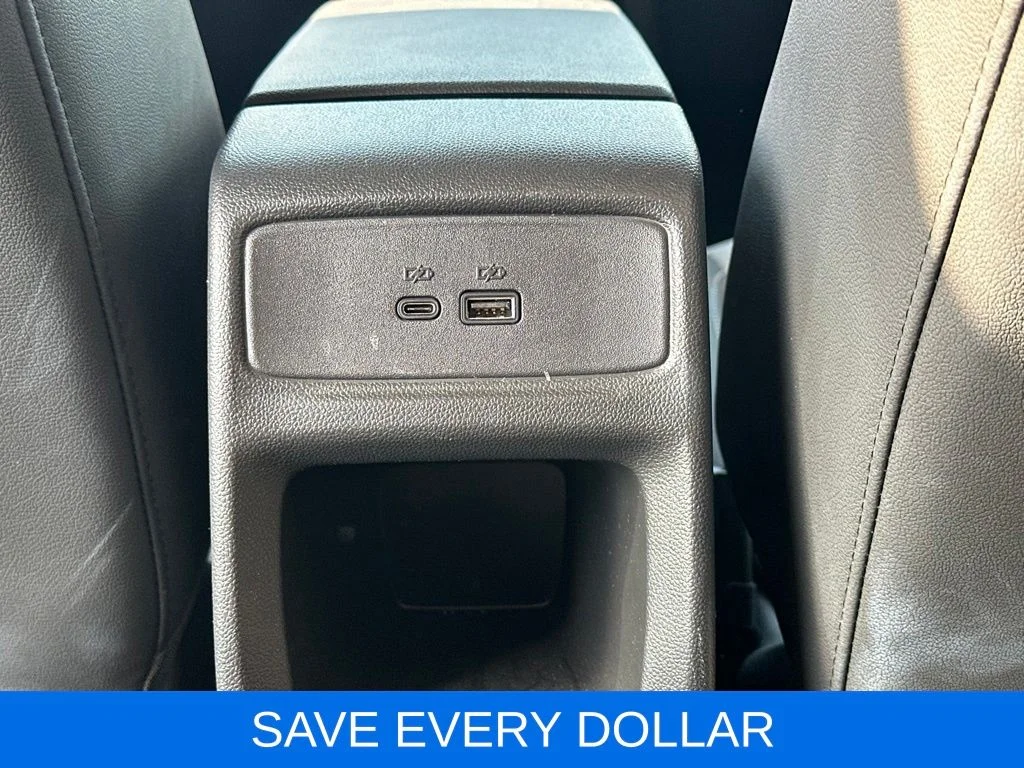 Used 2024 White Chevrolet LT image 21