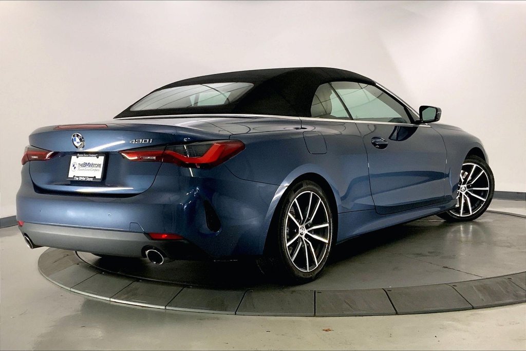 Used 2021 Arctic Race Blue Metallic BMW  image 11