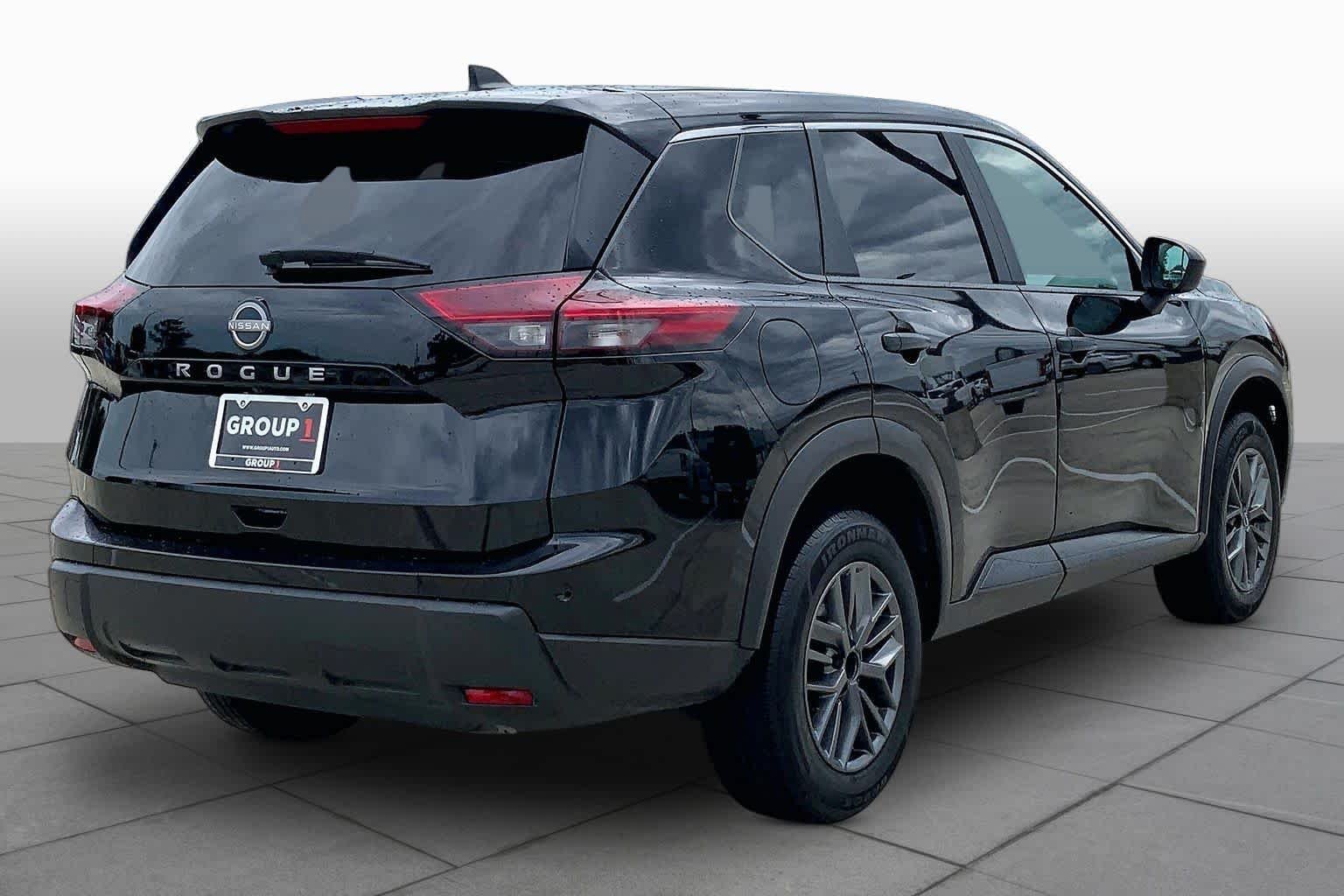 Used 2024 Super Black Nissan S image 12