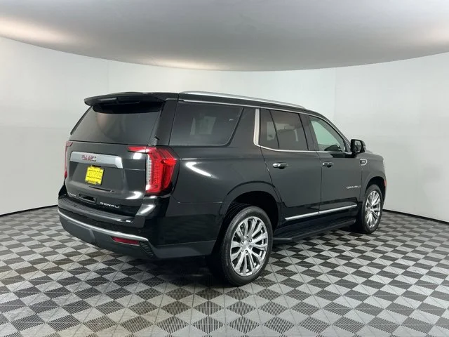 Used 2022 Black GMC Denali image 4