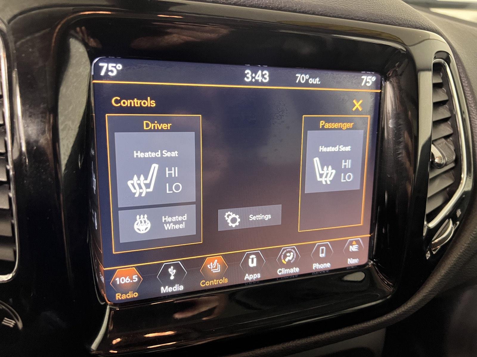 Used 2019 Pearl White Tri-Coat Jeep Limited image 19