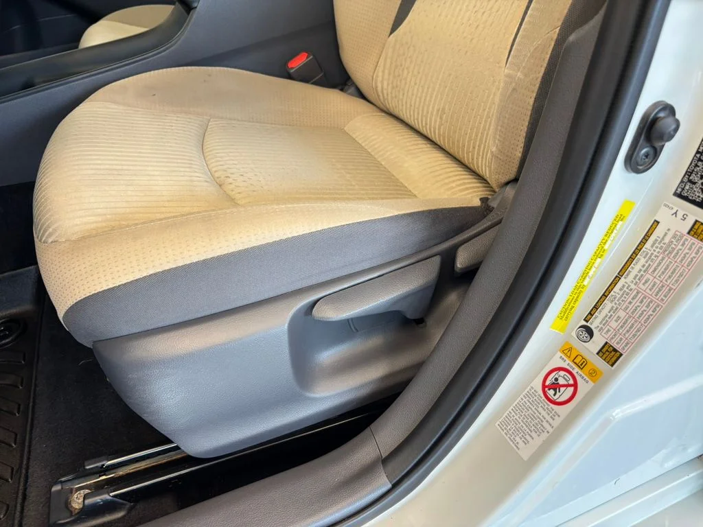 Used 2016 White Toyota Two image 14