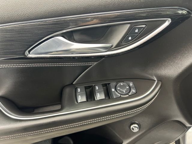 Used 2023 Gray Buick Preferred image 13
