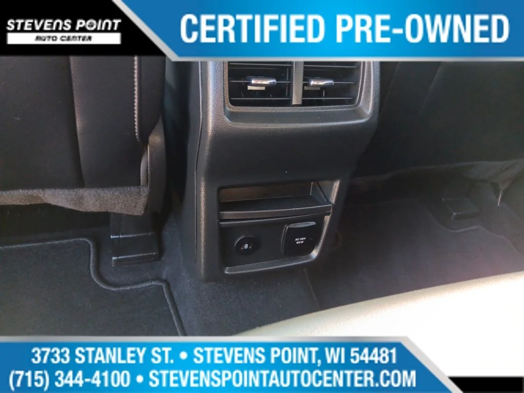 Used 2023 Rapid Red Metallic Tinted Clearcoat Ford SEL image 29