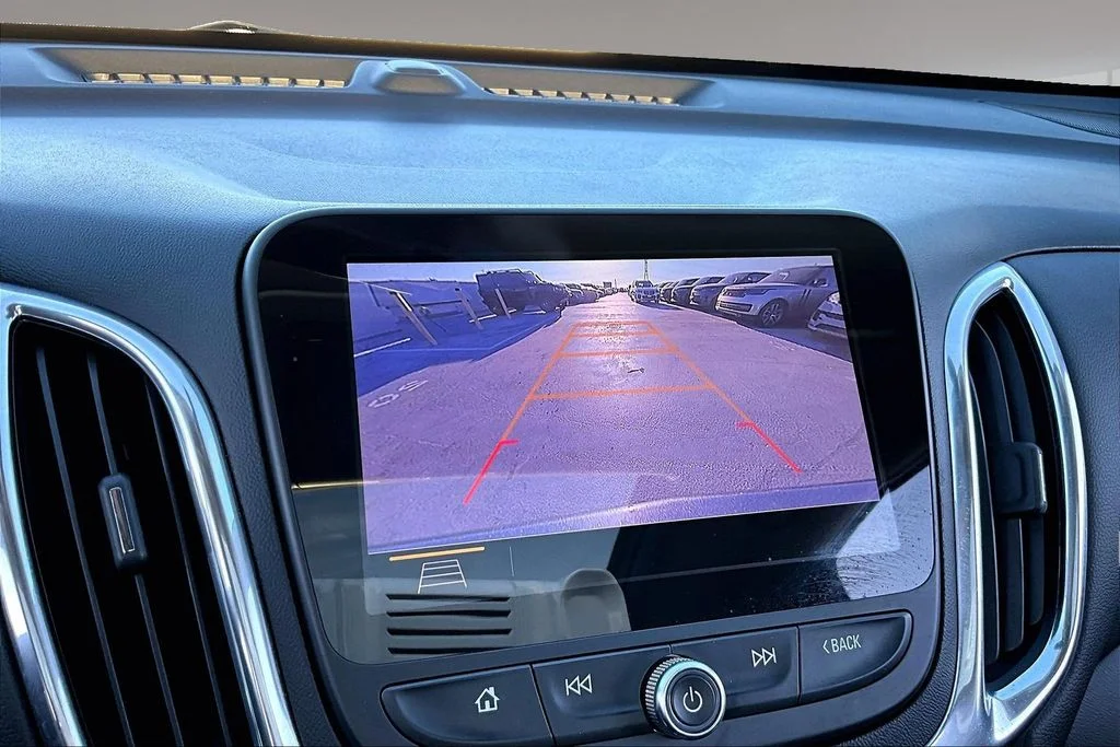 Used 2019 Gray Chevrolet LT image 14