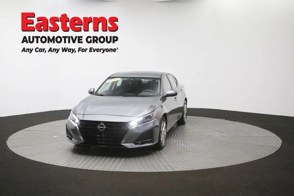 Used 2023 Gray Nissan 2.5 S image 52