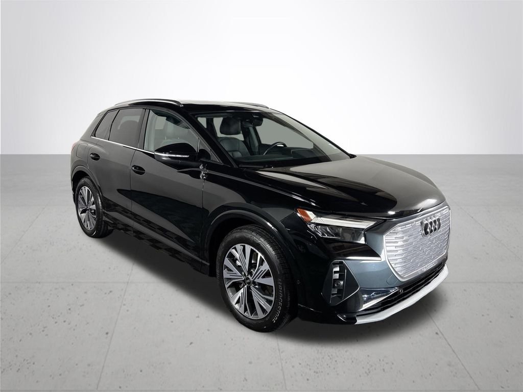 Used 2023 Black Metallic Audi Premium Plus image 4