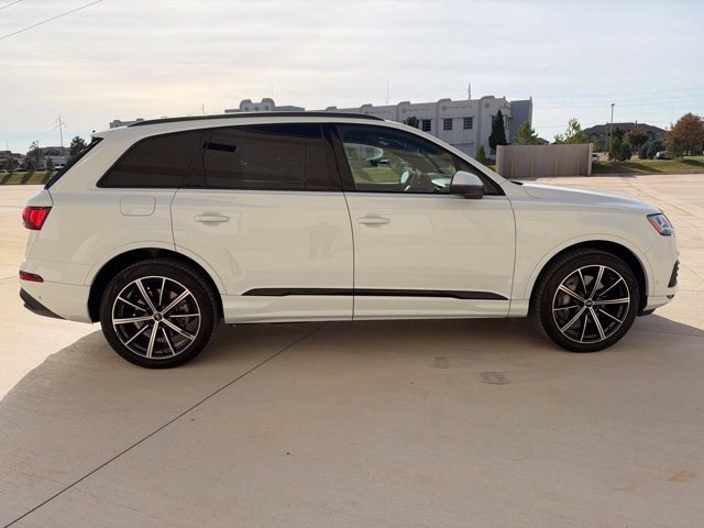 Used 2021 White Audi 55 Premium Plus image 4
