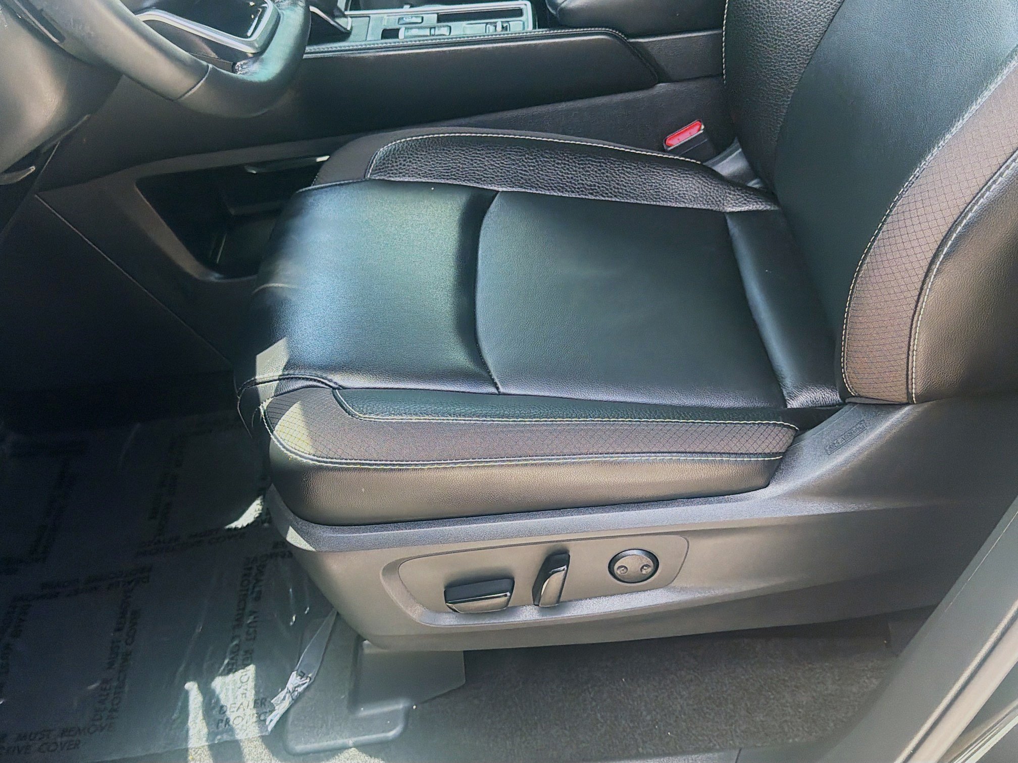 Used 2024 Super Black Nissan SL image 15