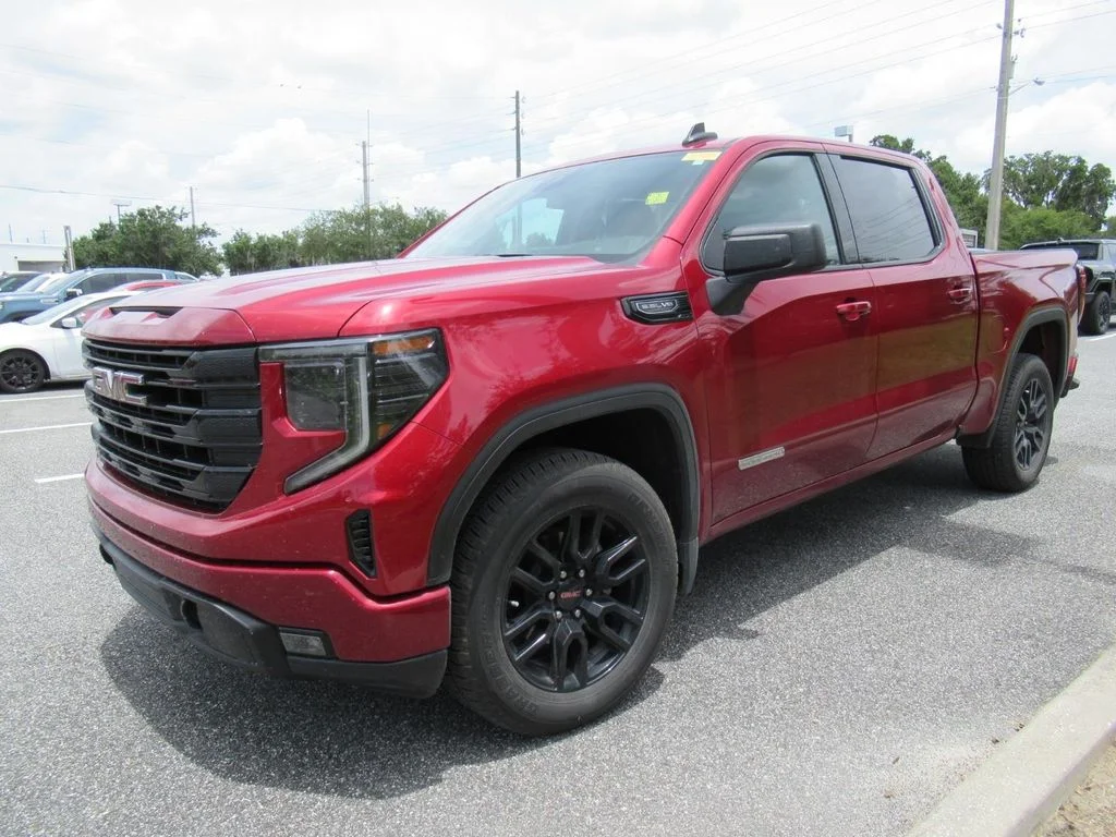 Used 2024 Red GMC Elevation image 2
