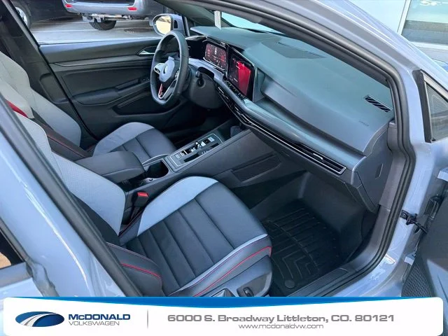 Used 2022 Gray Volkswagen Autobahn image 10