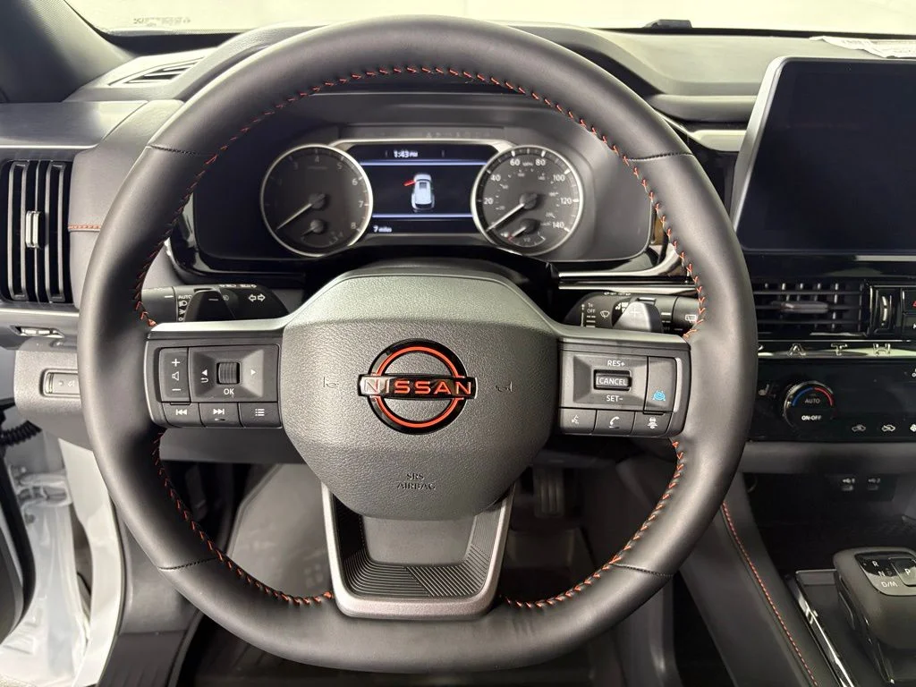 New 2026 Everest White Pearl TriCoat / Super Black Two-tone Nissan Rock Creek® image 23