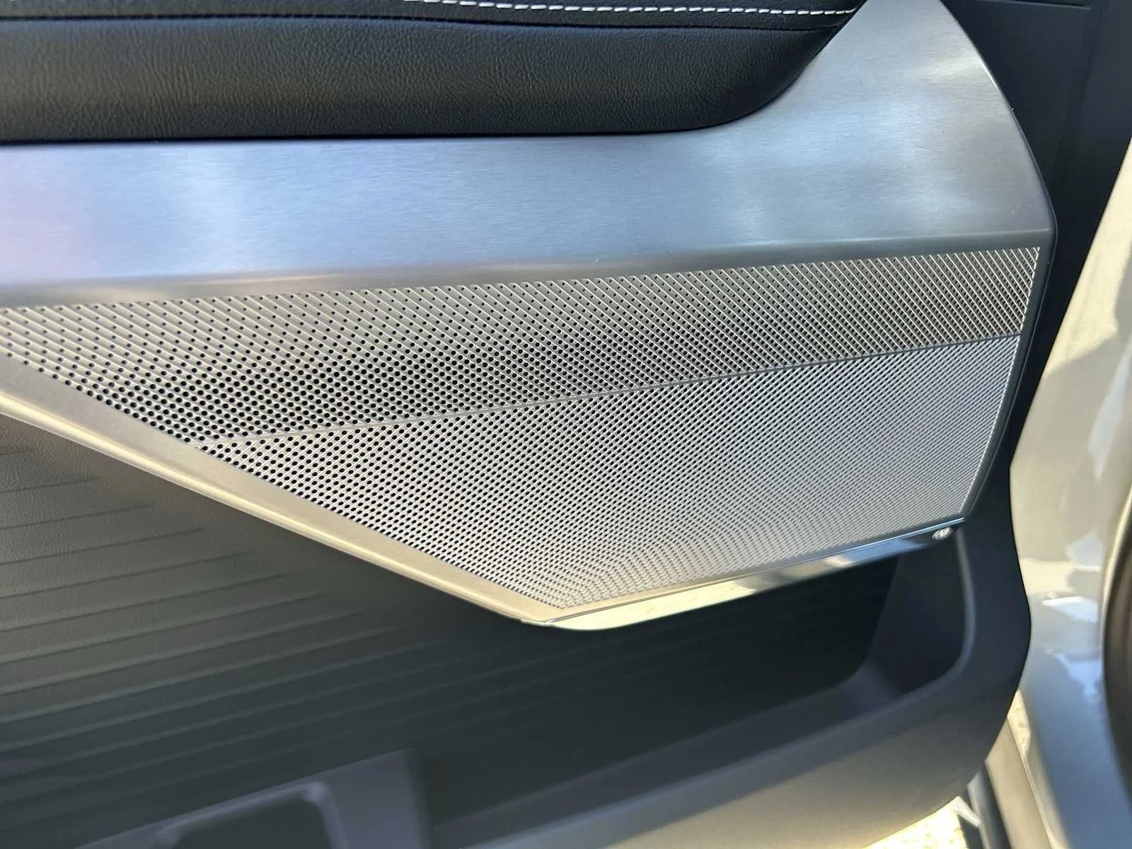 2026 Cadillac VISTIQ Luxury - Photo 24