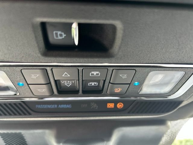 Used 2025 Black Ford Platinum image 41