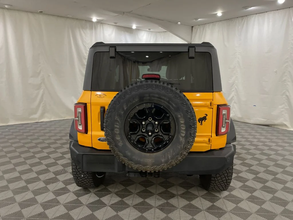 Used 2022 CYBER ORANGE MET TRI-COAT Ford Wildtrak image 6
