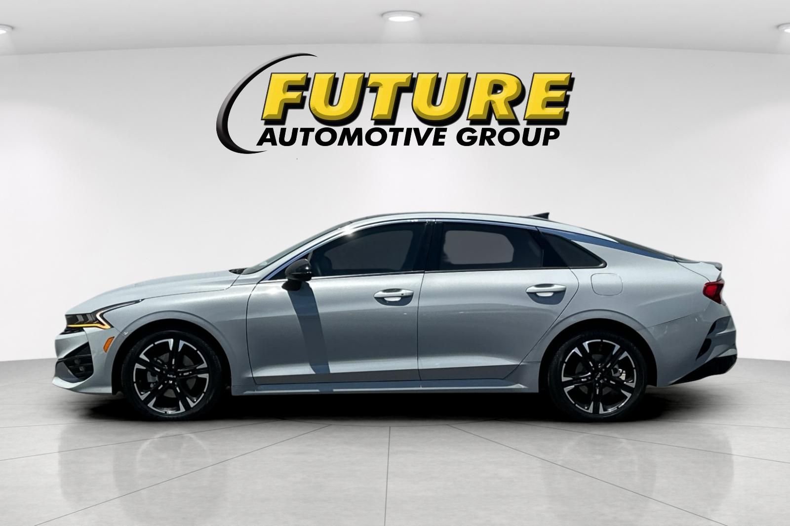 Used 2024 Gray Kia GT-Line image 7