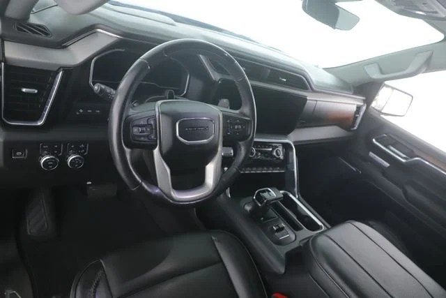 Used 2024 Black GMC Denali image 18