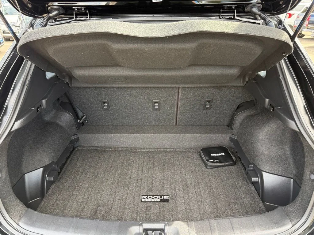 2020 Nissan Rogue Sport S - Photo 13