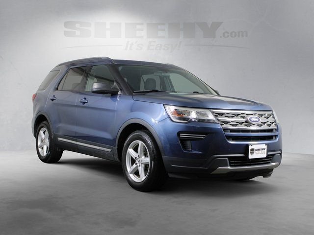 Used 2018 Blue Ford XLT image 2