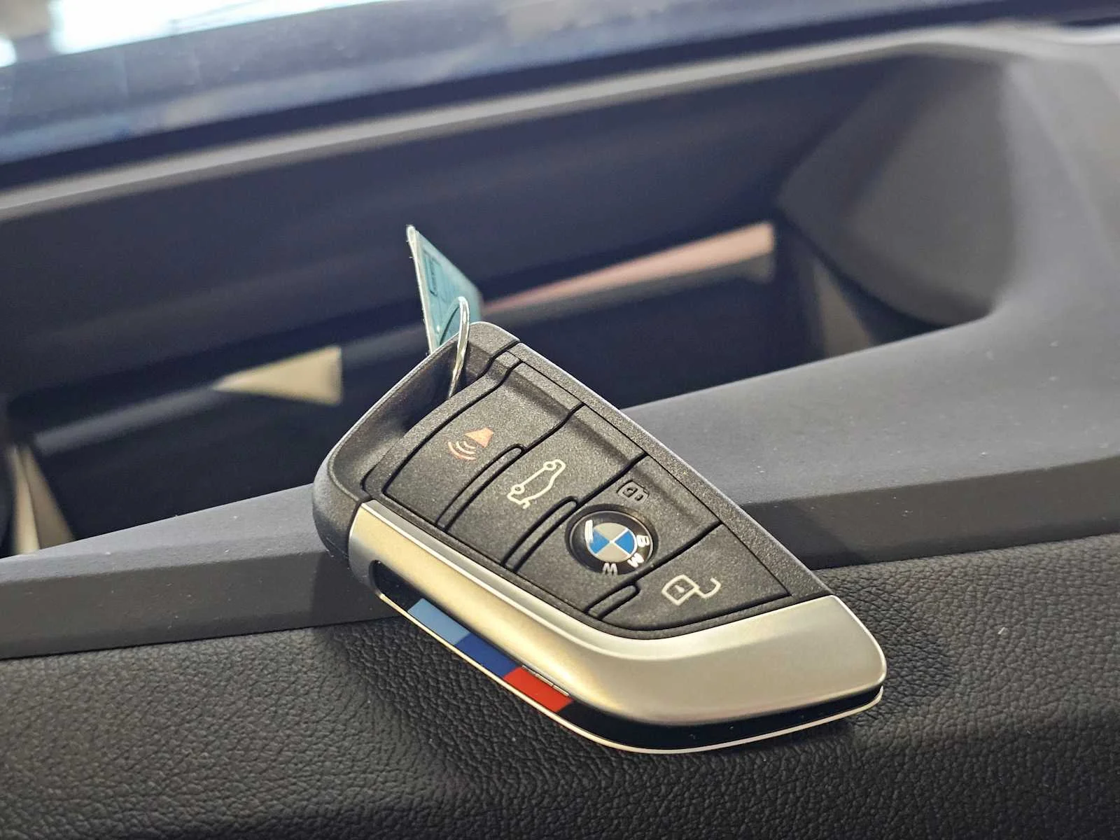 New 2026 Portimao Blue Metallic BMW 330i NA xDrive image 35