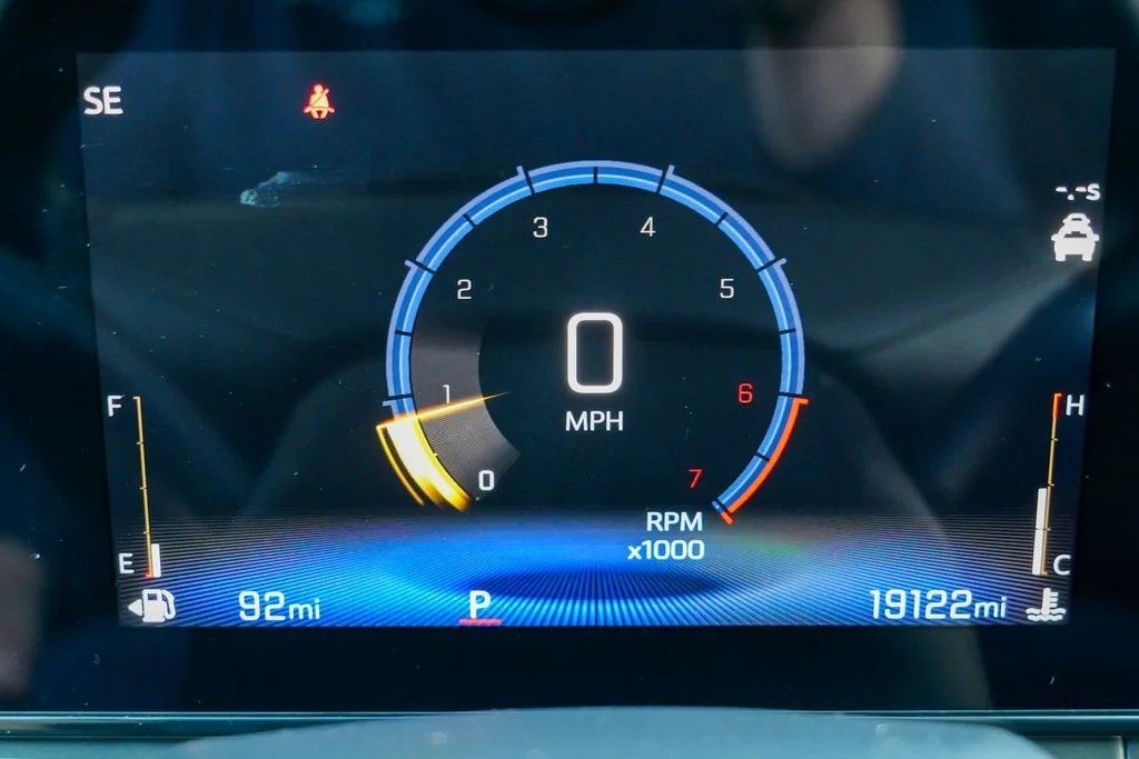 Used 2024 Crimson Metallic Chevrolet ACTIV image 43