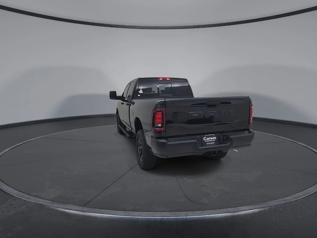 New 2026 Diamond Black Crystal Pearl-Coat Exterior Paint RAM Tradesman image 11