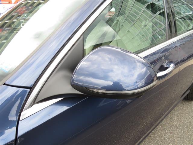Certified Used 2025 Twilight Blue Metallic Mercedes-Benz C 300 4MATIC® image 27