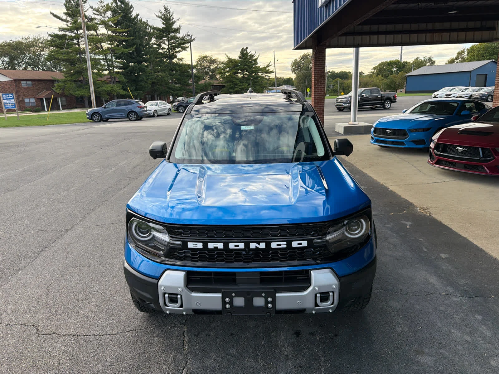 New 2026 Velocity Blue Metallic Ford Badlands® image 3