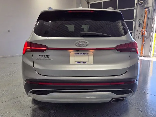 Used 2023 Silver Hyundai SEL image 8