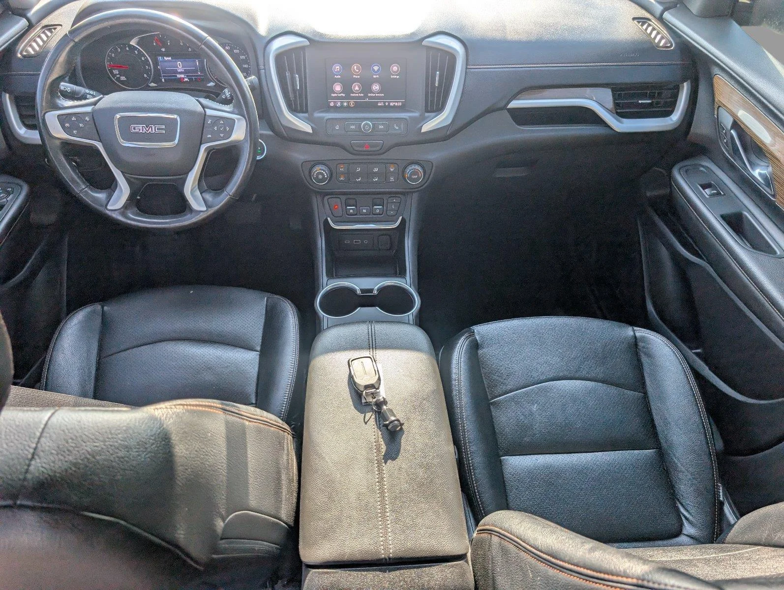 Used 2020 GRAPHITE GRAY METALLIC GMC SLE image 32