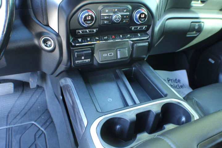 Used 2020 BLACK Chevrolet LTZ image 12