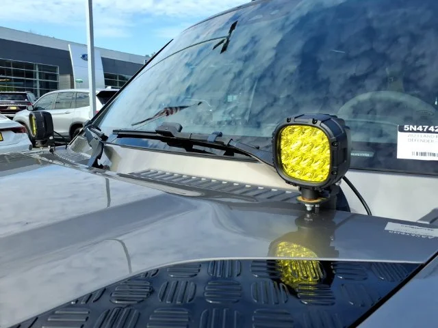 Used 2023 Gray Land Rover V8 image 6