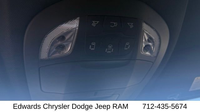 2026 Chrysler Pacifica Select - Photo 25