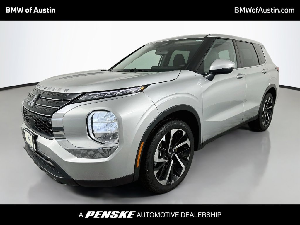2022 Mitsubishi Outlander ES
