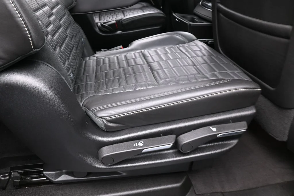 Used 2024 Black Raven Cadillac Premium Luxury Platinum image 47