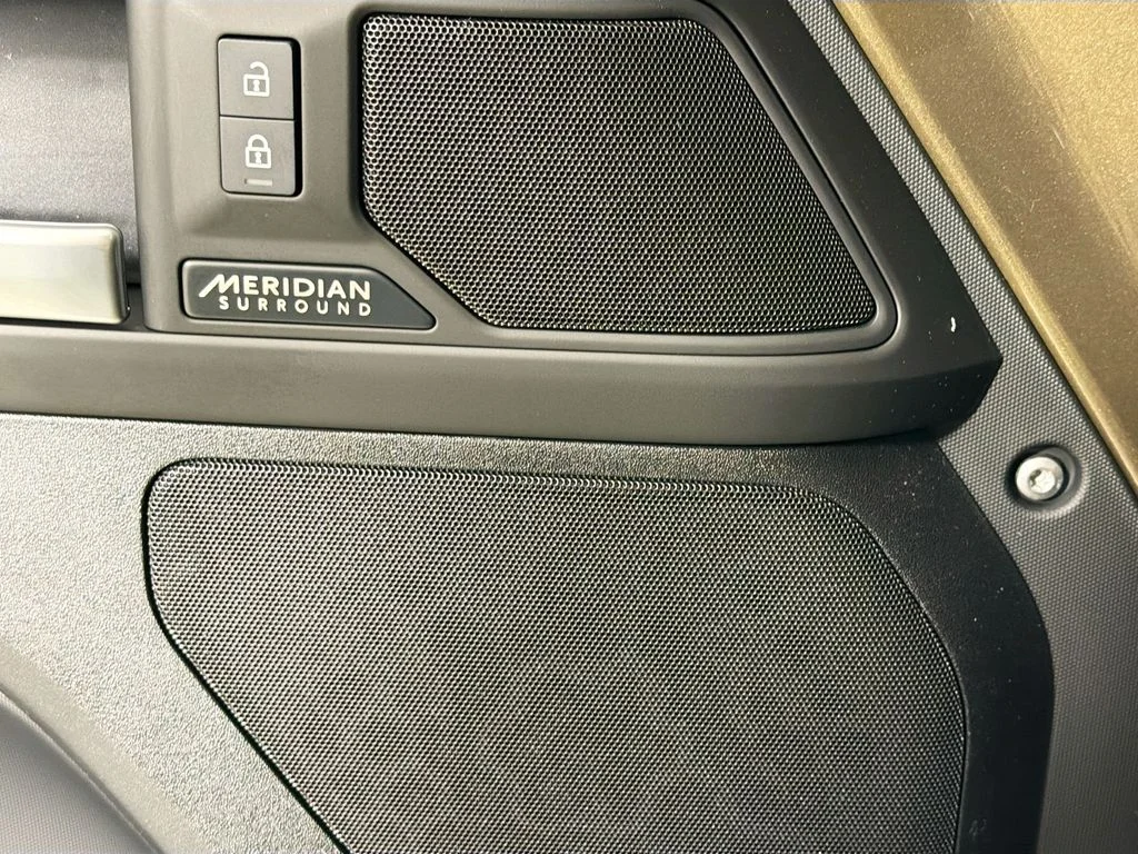 New 2026 Gondwana Stone Land Rover X-Dynamic SE image 19