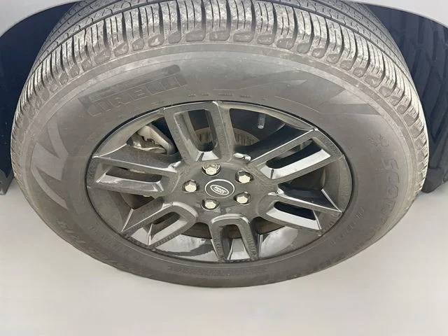 Certified Used 2024 White Land Rover S image 32