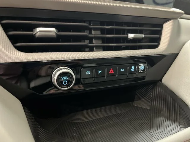 New 2026 Vapor Blue Metallic Ford Active image 17