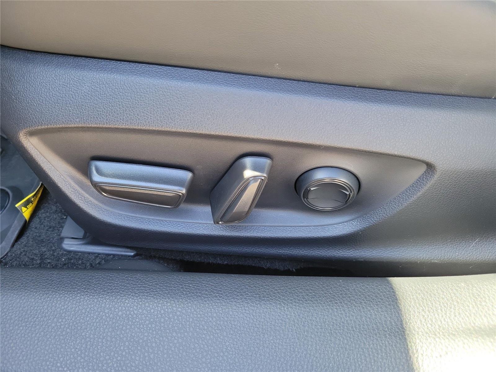 Used 2025 Guardian Gray Toyota Limited image 23
