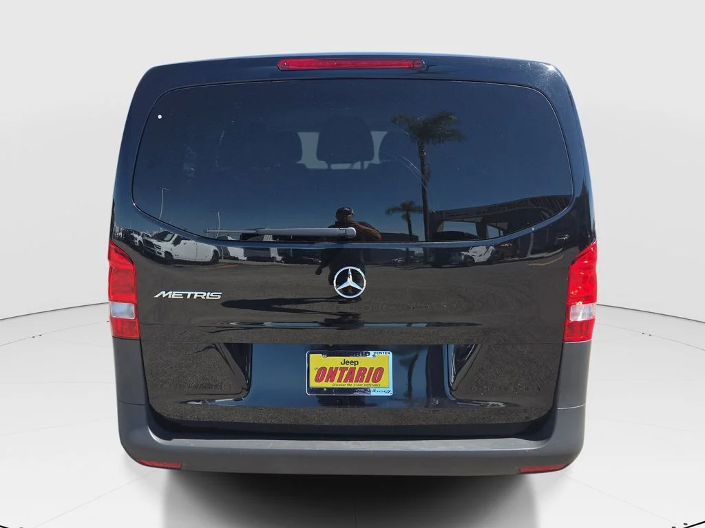 Used 2023 Black Mercedes-Benz Passenger image 15