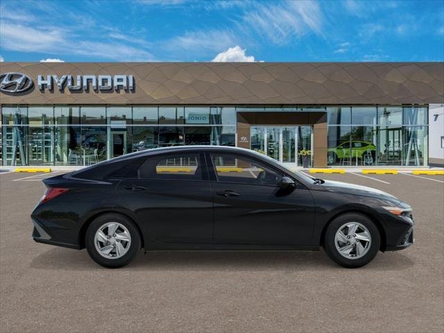New 2026 Black Hyundai SE image 7