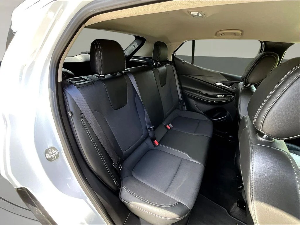 Used 2025 White Buick Preferred image 26