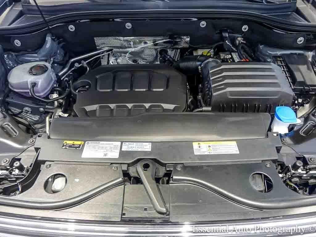 New 2026 Pure Gray Volkswagen 2.0T SEL image 21