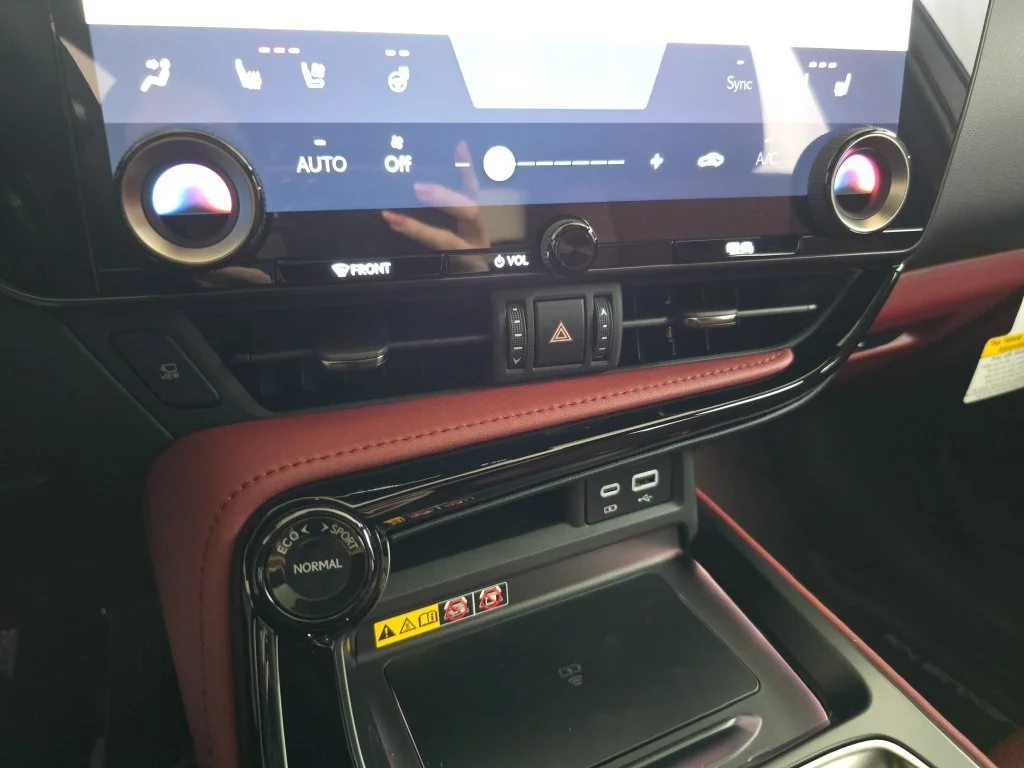 New 2026 Ultra White Lexus PREMIUM image 22