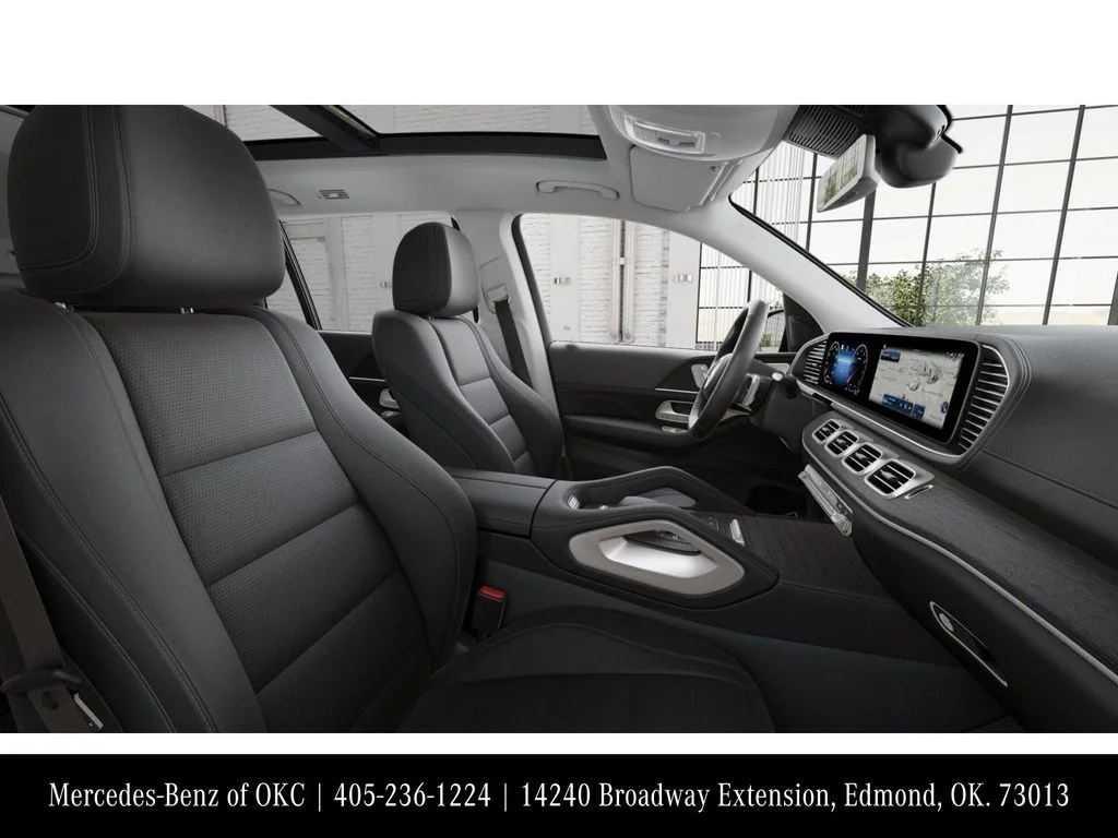 New 2026 Silver Mercedes-Benz GLS 450 image 4