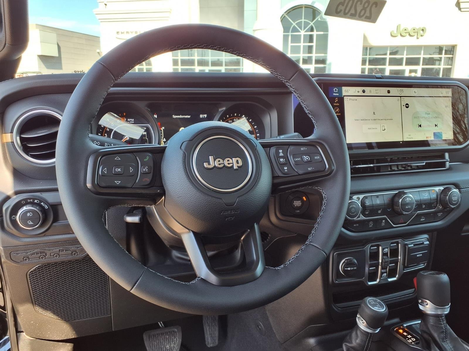 New 2026 Black Clear-Coat Exterior Paint Jeep Sahara image 17