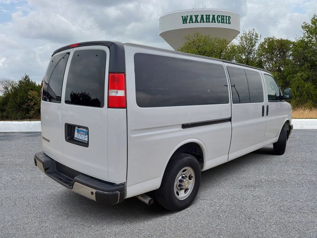Used 2024 White Chevrolet LT image 5