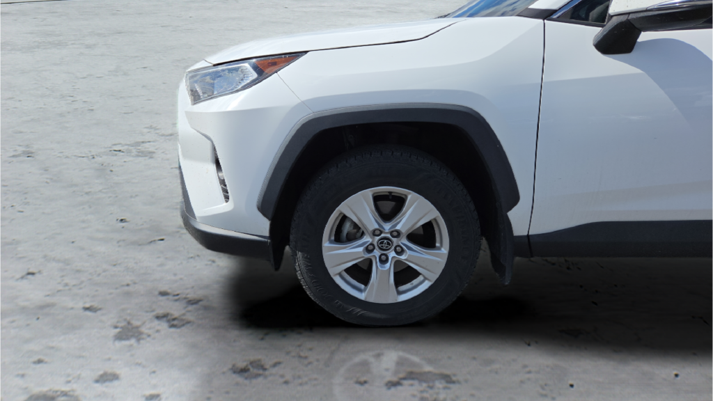 Certified Used 2021 White Toyota XLE image 23